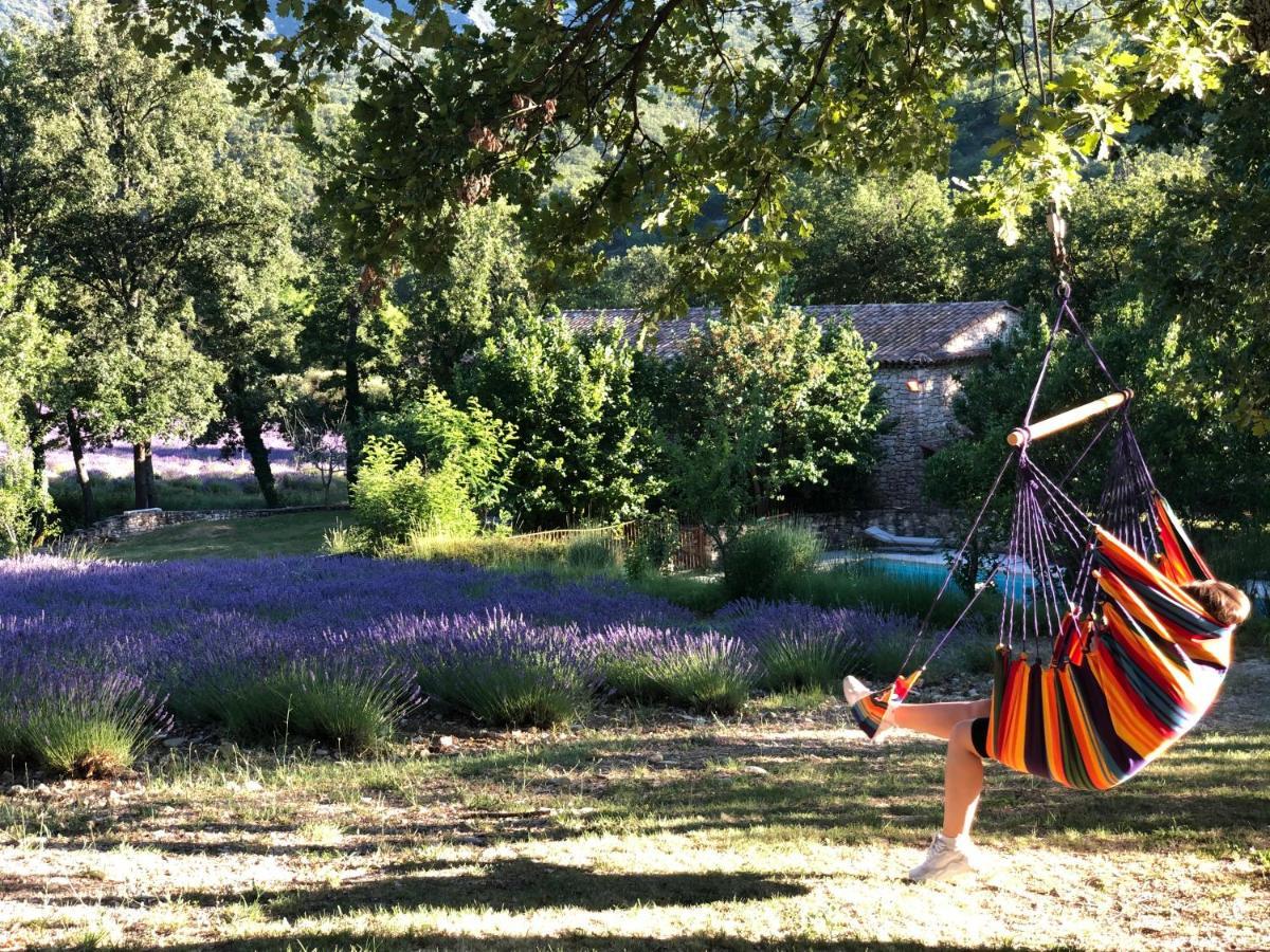 Hotel Lou Caleu Restaurant Le Rocher Des Abeilles Saint-Martin-de-Castillon ภายนอก รูปภาพ