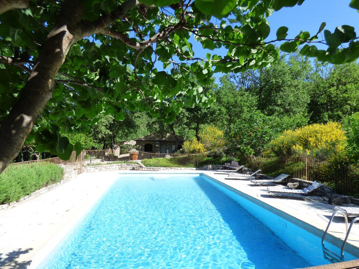 Hotel Lou Caleu Restaurant Le Rocher Des Abeilles Saint-Martin-de-Castillon ภายนอก รูปภาพ
